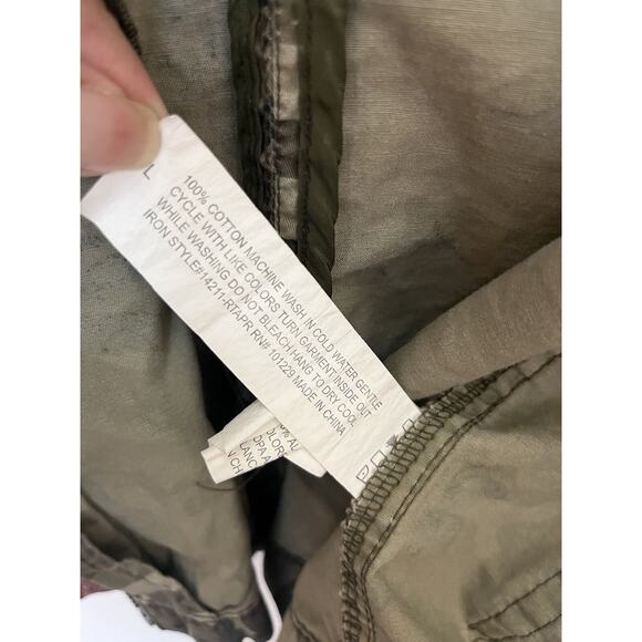 Ashley by 26 International Women’s Sz Large Camo Floral Drawstring Jacket - Picture 8 of 8